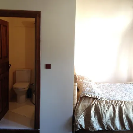 Papazin Konagi Pensjonat Ayvalı