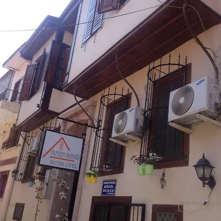 Pensjonat Papazin Konagi 2*
