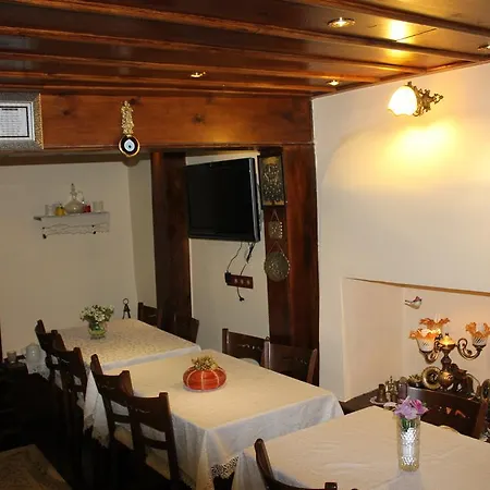 Guest house Papazin Konagi 2*