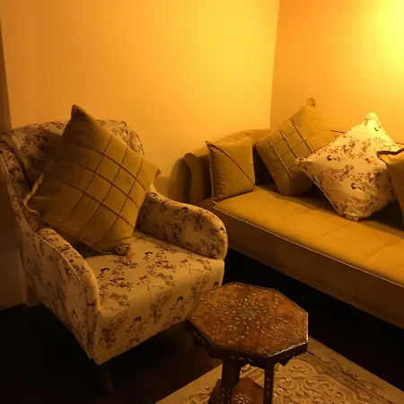 Guest house Papazin Konagi 2*