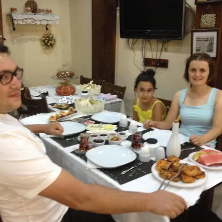 Guest house Papazin Konagi Ayvalik